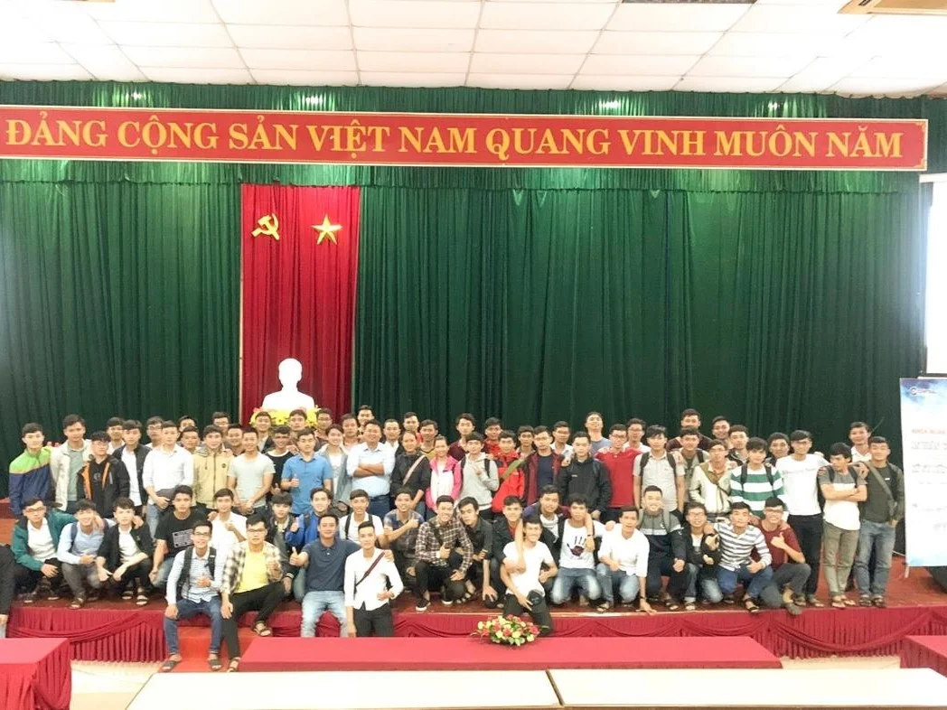 CHƯƠNG TRÌNH HUẤN LUYỆN AN TOÀN CƠ BẢN CHO SINH VIÊN ĐH BÁCH KHOA ĐÀ NẴNG