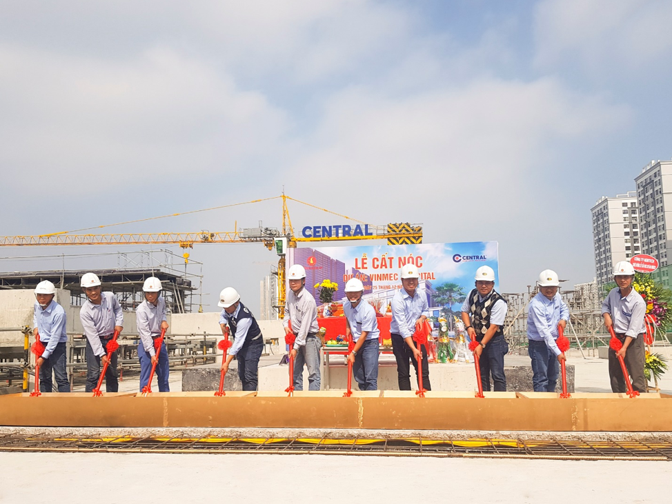 CENTRAL CẤT NÓC THÀNH CÔNG 2 DỰ ÁN ETOWN 5 (REE) VÀ VINMEC TIMES CITY