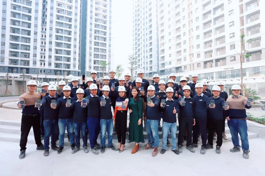 CENTRAL GIFTED WARM CLOTHES FOR NORTHERN SITE