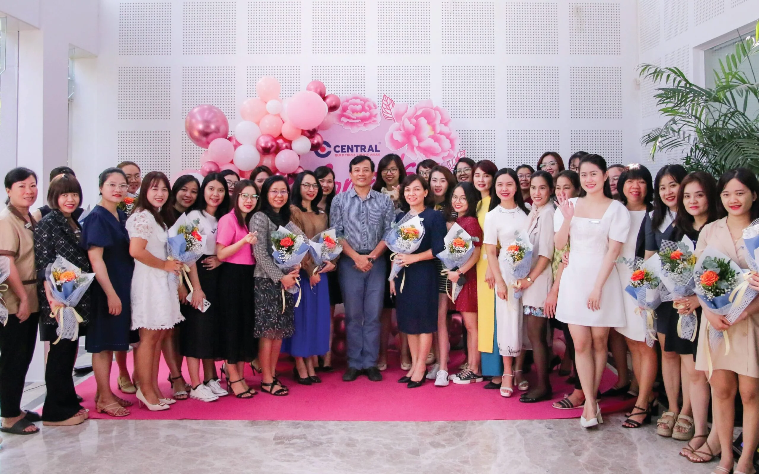 CENTRAL CHÚC MỪNG NGÀY QUỐC TẾ PHỤ NỮ 08.03.2023