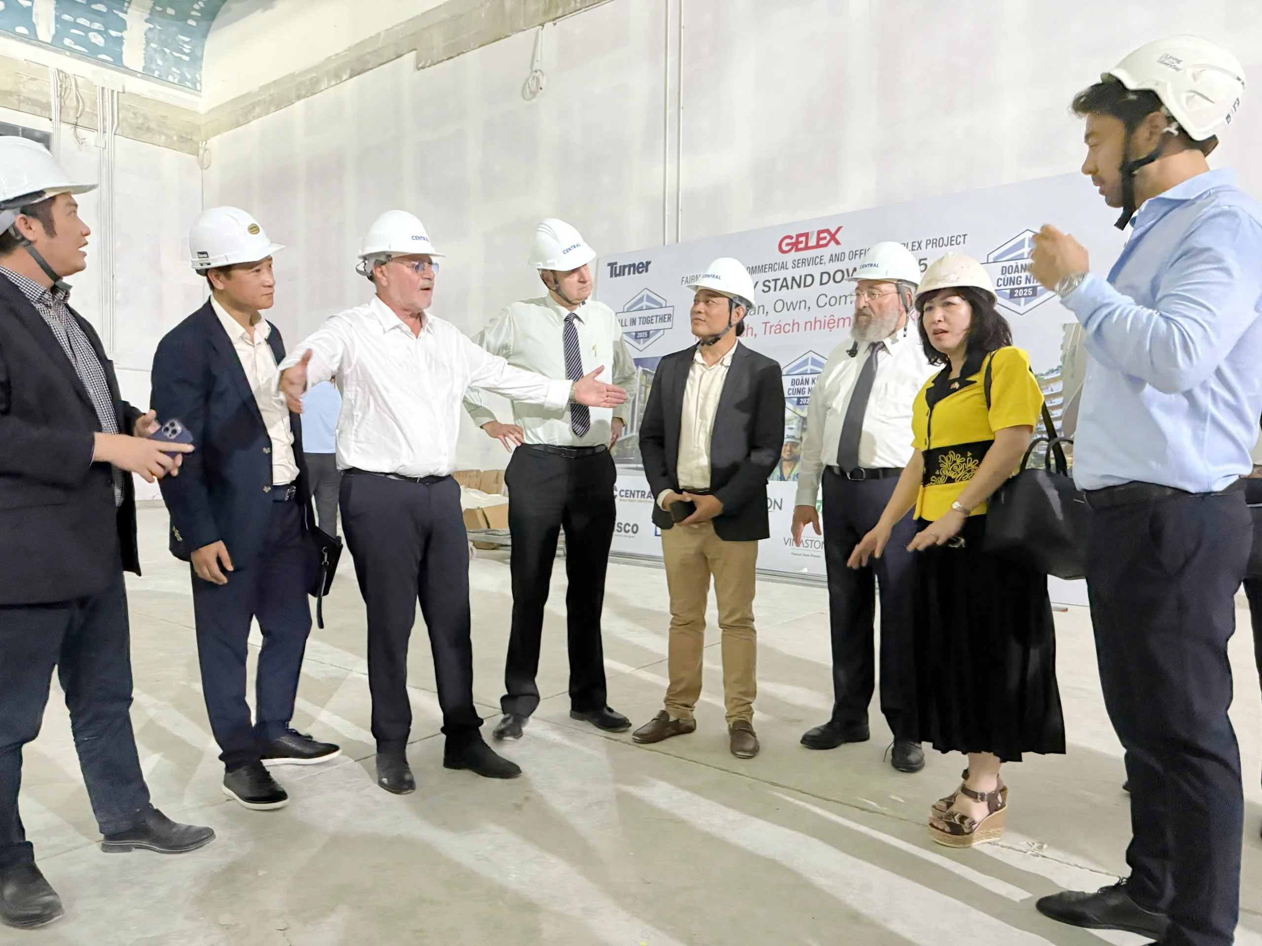 CENTRAL – VIETNAM’S REPRESENTATIVE IN ISRAEL’S INFRASTRUCTURE CONSTRUCTION